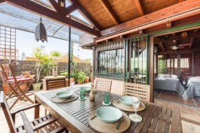 Pineapple Ollerías 27 duplex with great terrace and parking